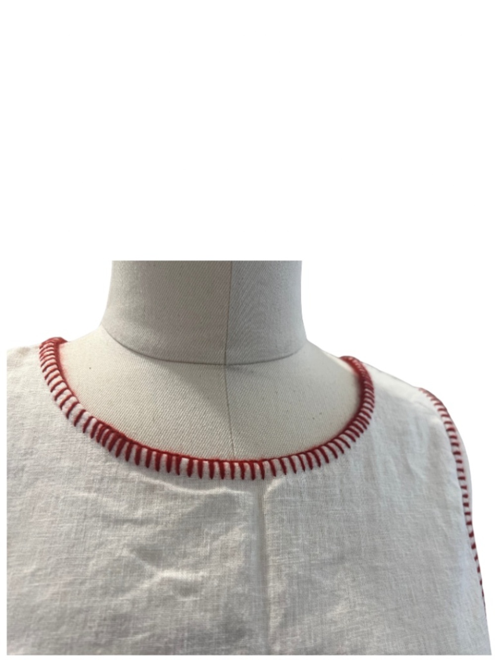 NEW C&C California Linen Button Back Sleeveless Top Sz 6 - Picture 3 of 4